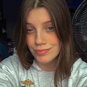 Meet your Posher, Cara